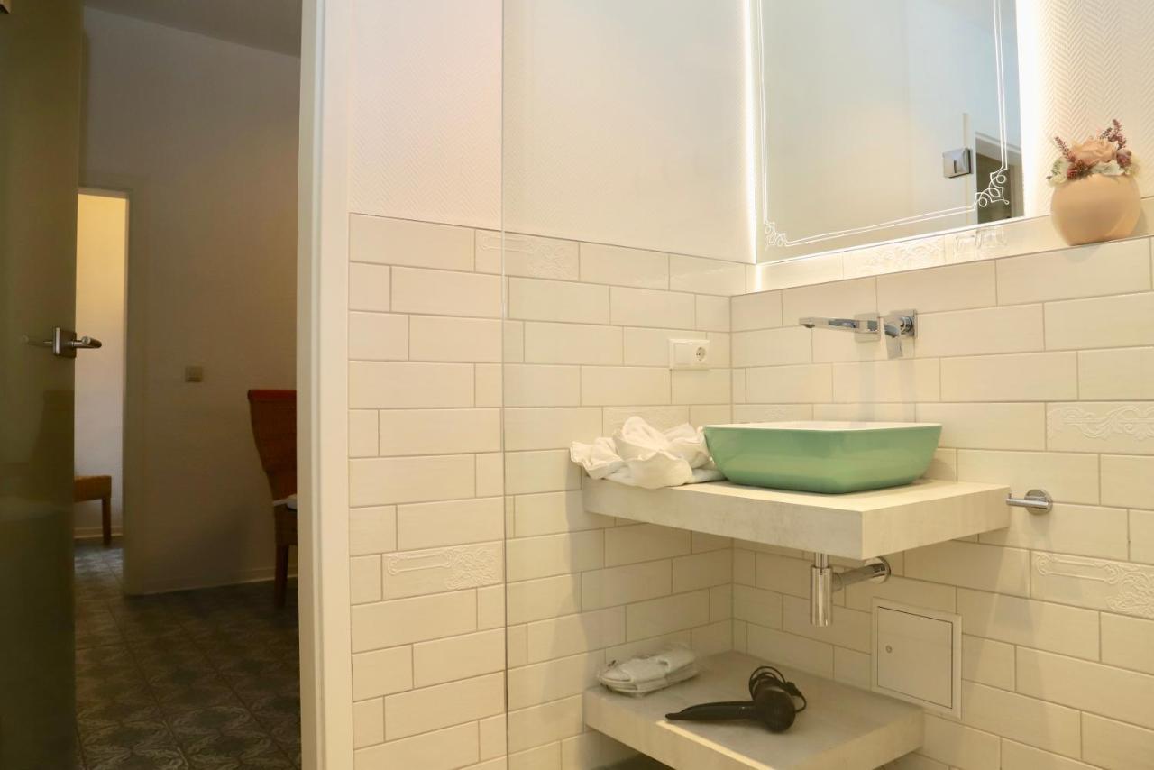 Hotel Haus Moenchgut Thiessow Ngoại thất bức ảnh